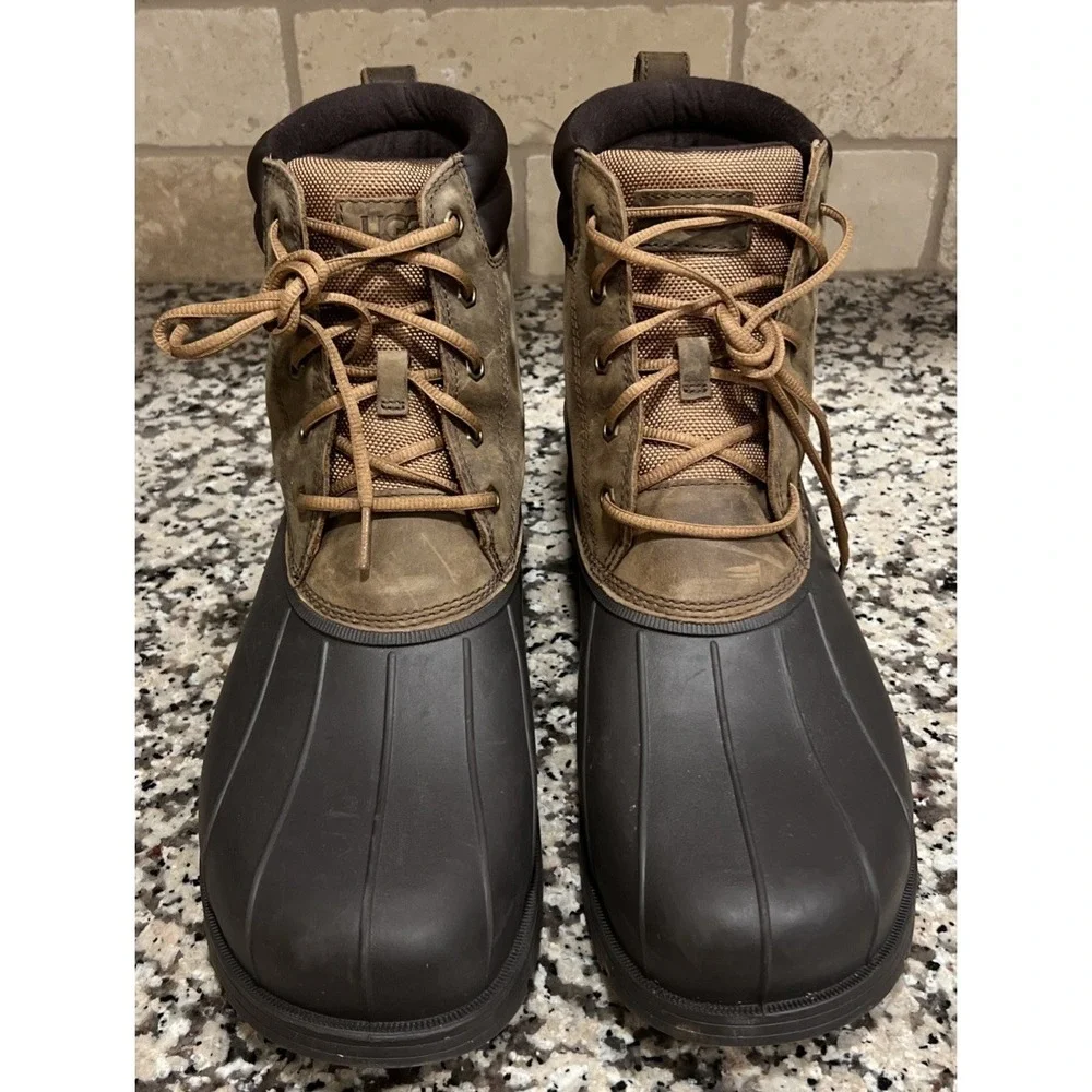 UGG GATSON Brown Waterproof Duck Boots Lace Up 1123671 Size 12